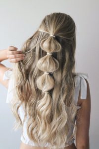 Half- bubble ponytail 