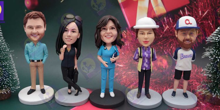 What is a personalised bobble head